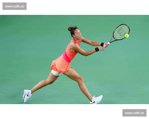 激烈对决精彩瞬间揭示网球赛场风云变化 激烈对决精彩瞬间揭示网球赛场风云变化